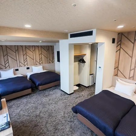 Hotel Livemax Budget Kagoshima Exterior photo